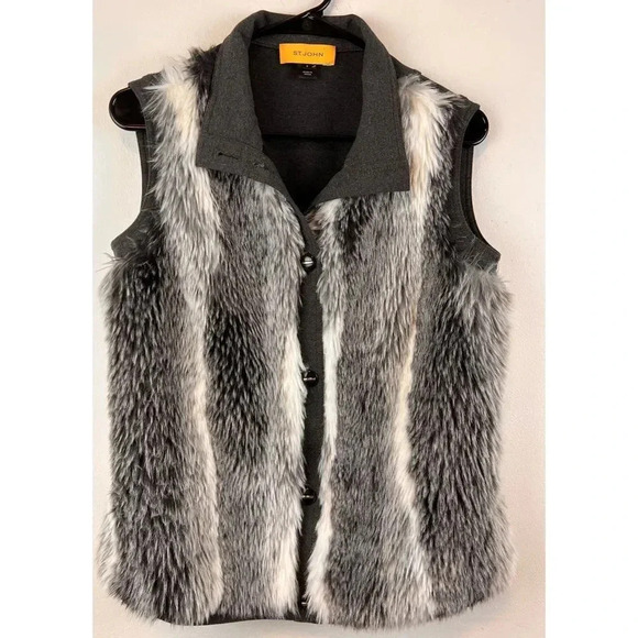 St John Women’s fur zip front vest size P - Picture 6 of 16